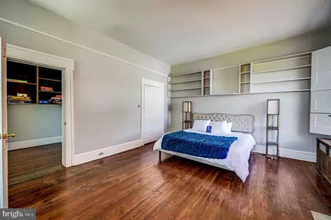 Bedroom - 2 Walnut St, Beverly, NJ 08010 photo 10 of 21