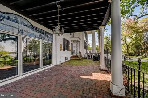 Exterior - 2 Walnut St, Beverly, NJ 08010 photo 10 of 13