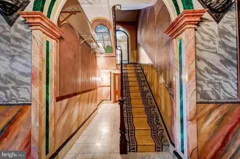 Entry Way - 2 Walnut St, Beverly, NJ 08010 photo 4 of 16