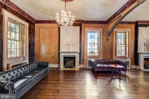 Living - 2 Walnut St, Beverly, NJ 08010 photo 1 of 5