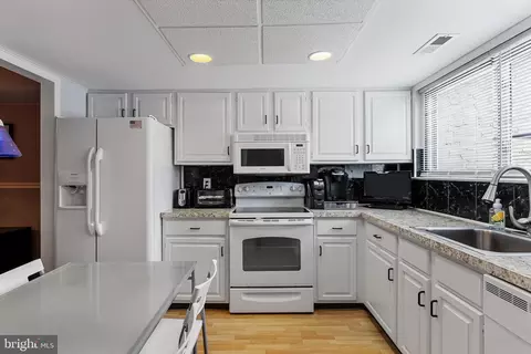 10 Queen Anne Ct, Evesham, NJ 08053 photo 11