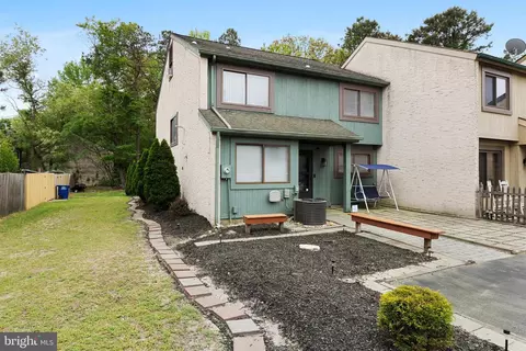 10 Queen Anne Ct, Evesham, NJ 08053 photo 2