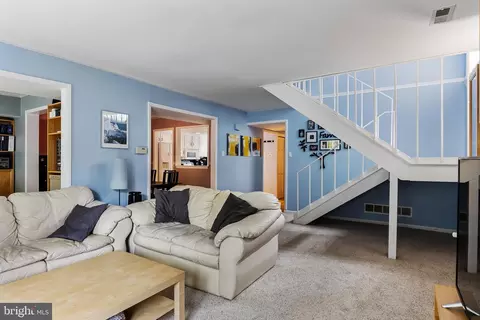 10 Queen Anne Ct, Evesham, NJ 08053 photo 8