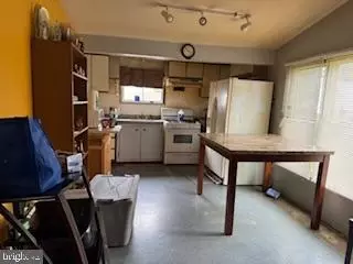 214 County Ave, Maple Shade, NJ 08052 photo 4