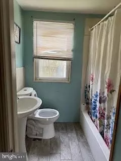 214 County Ave, Maple Shade, NJ 08052 photo 6