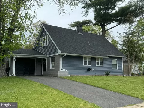 82 Southampton Dr, Willingboro, NJ 08046