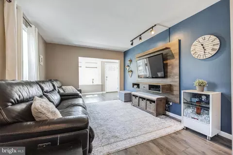 Living - 305 W Center Ave, Maple Shade, NJ 08052 photo 3 of 3