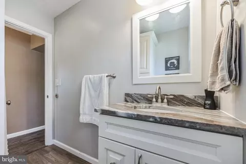 Bath - 305 W Center Ave, Maple Shade, NJ 08052 photo 2 of 3