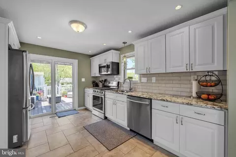 Kitchen - 305 W Center Ave, Maple Shade, NJ 08052 photo 1 of 4