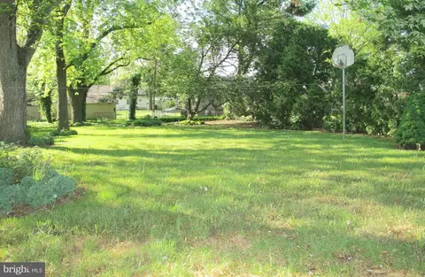 Exterior - 455 Willow Dr, Cinnaminson, NJ 08077 photo 5 of 6