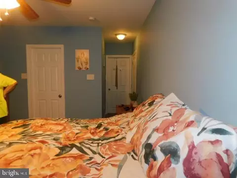 207 S Pine Ave, Maple Shade, NJ 08052 photo 23