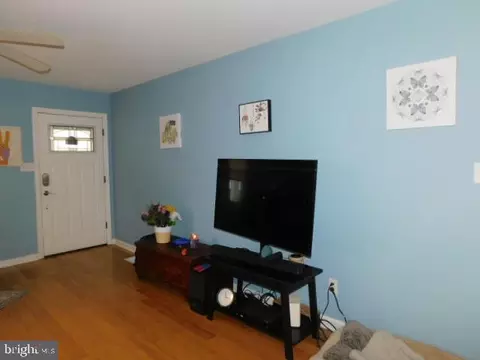 207 S Pine Ave, Maple Shade, NJ 08052 photo 14