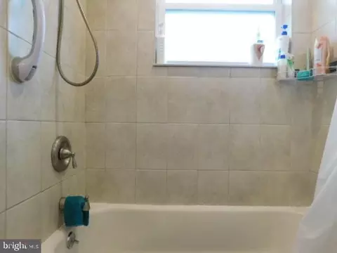 207 S Pine Ave, Maple Shade, NJ 08052 photo 32