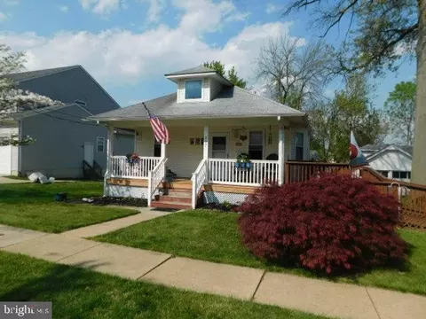 207 S Pine Ave, Maple Shade, NJ 08052 photo 4