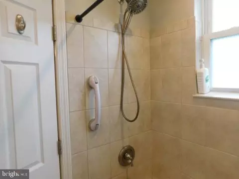 207 S Pine Ave, Maple Shade, NJ 08052 photo 31