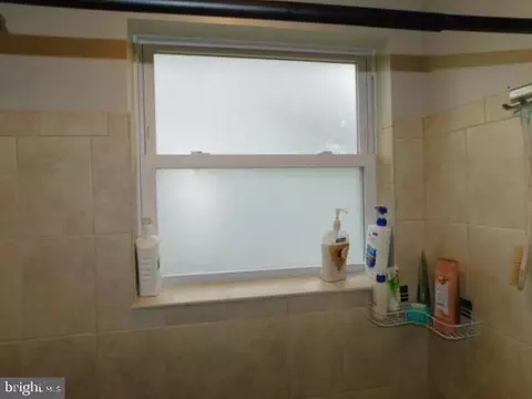 207 S Pine Ave, Maple Shade, NJ 08052 photo 28