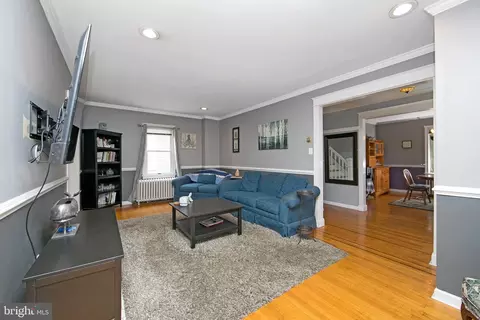 Living - 1 E 2nd St, Palmyra, NJ 08065 photo 1 of 2