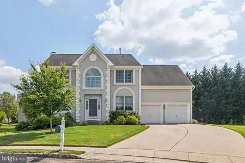 8 Bay Hill Ct, Westampton, NJ 08060
