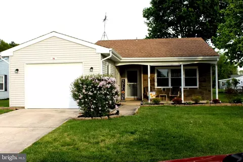 74 Chatham Pl, Southampton, NJ 08088