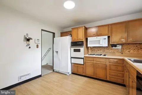 26 Cornell Dr, Delran, NJ 08075 photo 12