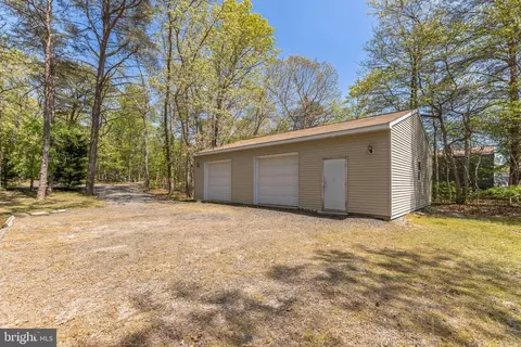 Exterior - 900 Old Indian Mills Rd, Tabernacle, NJ 08088 photo 8 of 10