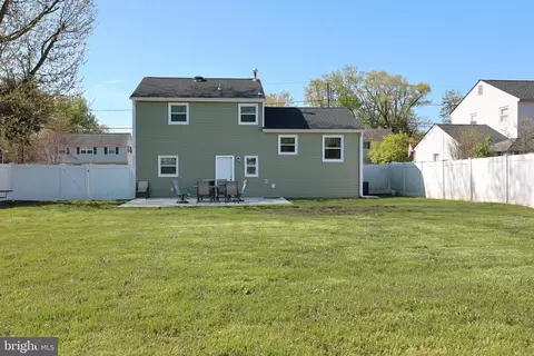 7 Abington Ave, Marlton, NJ 08053 photo 2