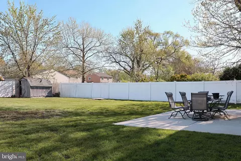 7 Abington Ave, Marlton, NJ 08053 photo 4