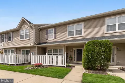 5902 Coventry Way, Mount Laurel, NJ 08054