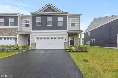 10 Roberta Way, Medford, NJ 08055