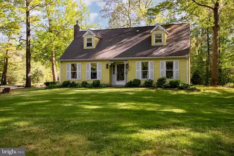 346 Jacobstown Cookstown Rd, Wrightstown, NJ 08562