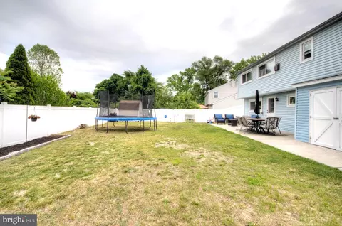 206 Buchanan Ave, Beverly, NJ 08010 photo 4