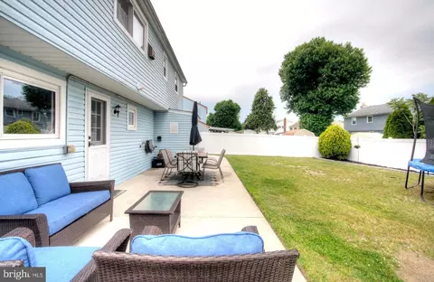 206 Buchanan Ave, Beverly, NJ 08010 photo 6