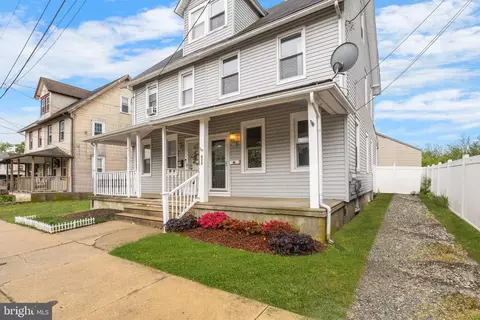 620 Butler St, Riverside, NJ 08075
