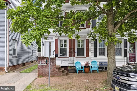 311 Prince St, Bordentown, NJ 08505