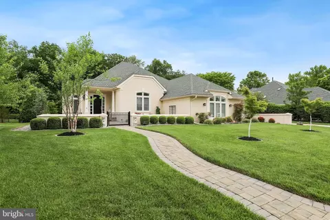 4 Jazz Way, Mount Laurel, NJ 08054