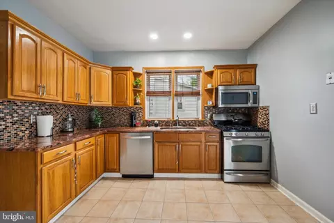 269 Hooker St, Riverside, NJ 08075 photo 13