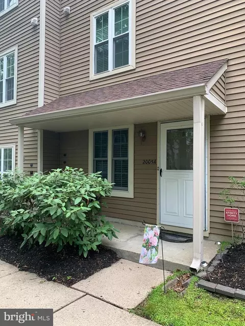 2005 A Denham Ct, Mount Laurel, NJ 08054