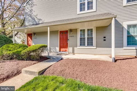 2703 A Yarmouth Ln, Mount Laurel, NJ 08054