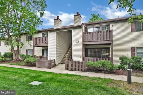 506 Lindsey Ct, Marlton, NJ 08053
