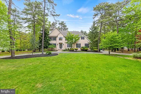 10 Somerton Sq, Medford, NJ 08055