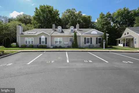 1407 Kenny Cv, Burlington, NJ 08016