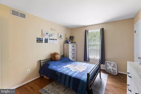 Bedroom - 28 Washington Way, Tabernacle, NJ 08088 photo 5 of 9