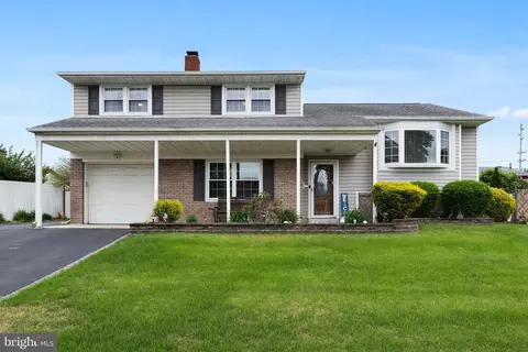 1403 Noreen, Burlington, NJ 08016
