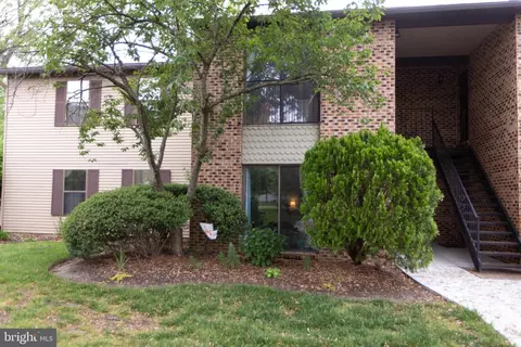 140 B Birchfield Ct, Mount Laurel, NJ 08054