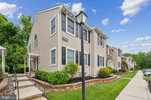 53 Eraser Rd, Moorestown, NJ 08057