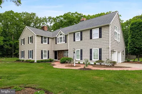 2315 Fostertown Rd, Hainesport, NJ 08036