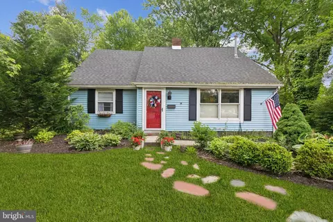 313 High St, Moorestown, NJ 08057