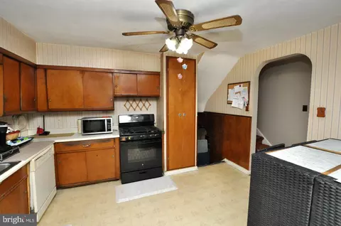 480 Willow Dr, Cinnaminson, NJ 08077 photo 9