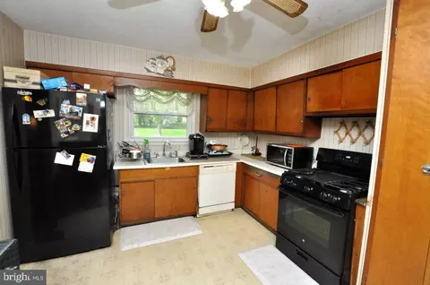 480 Willow Dr, Cinnaminson, NJ 08077 photo 10