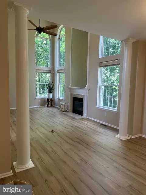 Living - 2 Cattail Dr, Mount Laurel, NJ 08054 photo 4 of 9
